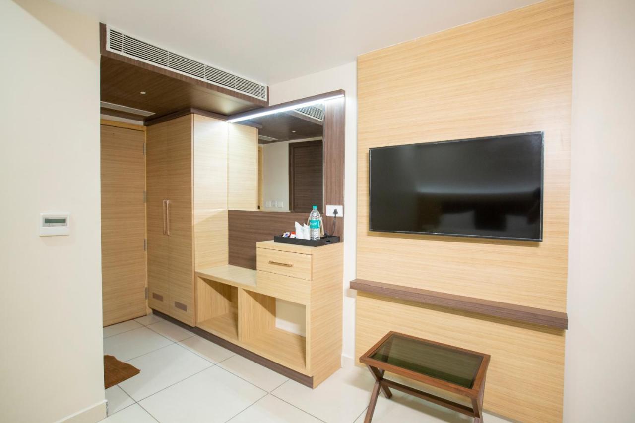 Lee-Benz Ark Hotel Kumbakonam Esterno foto